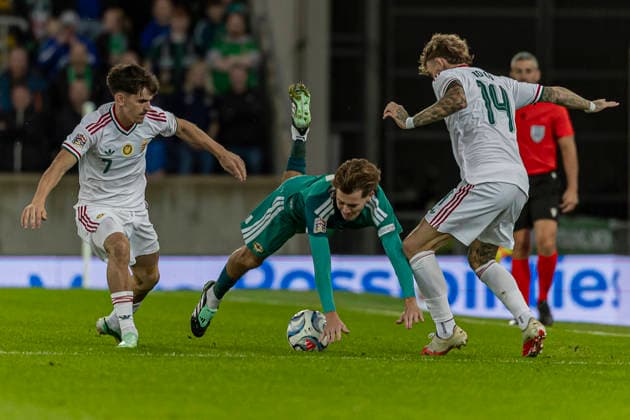 Northern Ireland v Hungary - UEFA Nations League 2026 27 Group B2 MD2 Isaac Price of Northern Ireland competes for the ball with Tamas Szucs of Hungary during the UEFA Nations League match at Windsor Park in Belfast, on September 28, 2026. Belfast United Kingdom  Copyright: xRobertxSzaniszlox originalFilename:szaniszlo-notitle260928_npBoW.jpg