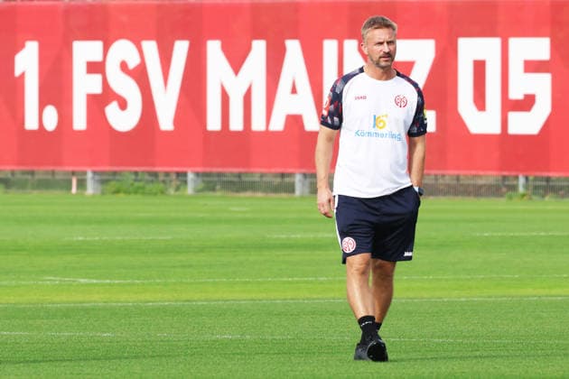 BENJAMIN HOFFMANN TRAINING 1. FSV MAINZ 05 MAINZ