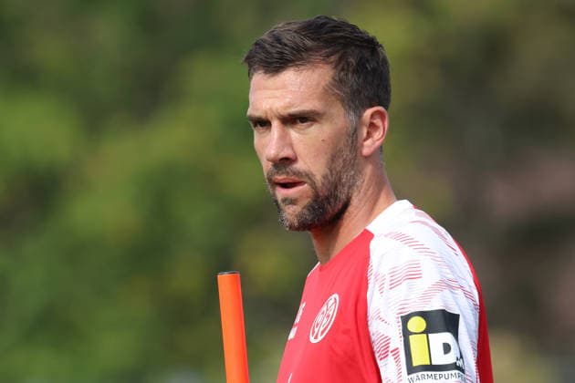 STEFAN BELL TRAINING 1. FSV MAINZ 05 MAINZ