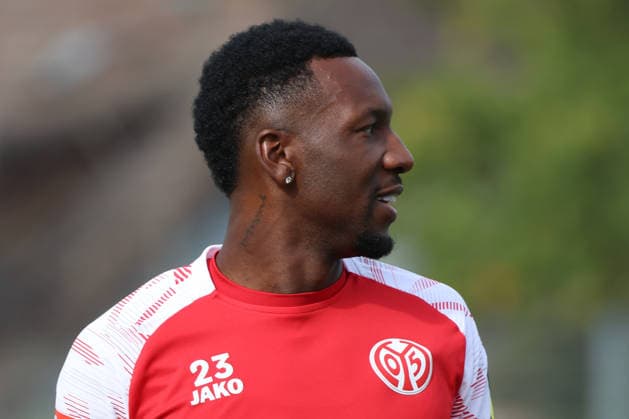 SHERALDO BECKER TRAINING 1. FSV MAINZ 05 MAINZ
