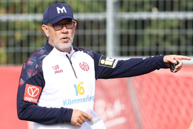 URS FISCHER TRAINING 1. FSV MAINZ 05 MAINZ