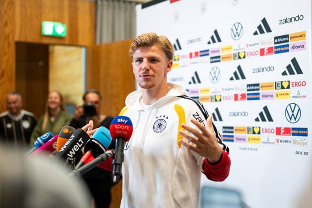29.09.2026, GER, Fussball, Herren, UEFA Nations League, Medienstunde, DFB Nationalmannschaft Deutschland Finn Jeltsch ( Deutschland ) Herzogenaurach Adidas Basecamp Halftime Bayern Deutschland Copyright: xNordphoto Memmlerx