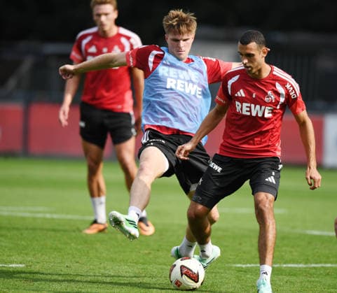 29.09.2026, xophax, Fussball 1.Bundesliga, 1.FC Koeln Training in der Länderspiepause. Marius Bülter , links und Ellyes Skhiri, rechts ( beide 1.FC Köln ) ( Koeln