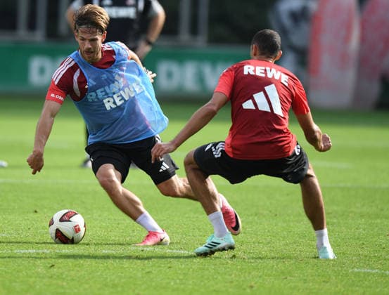 29.09.2026, xophax, Fussball 1.Bundesliga, 1.FC Koeln Training in der Länderspiepause. Jan Thielmann , links und Ellyes Skhiri , rechts (beide 1.FC Köln ) Koeln