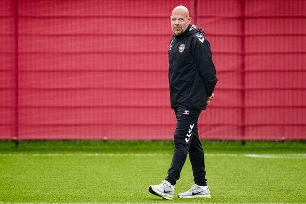 Denmark Nations League Head coach Brian Riemer during the training session at the national football team s gathering in Helsingoer on Tuesday, September 29, 2026. Denmark will play a Nations League match on Thursday at Parken against Portugal. (Photo: Liselotte Sabroe Ritzau Scanpix) , Copenhagen Denmark Copyright: Ritzau Scanpix LiselottexSabroex spdk20260929-120746-L