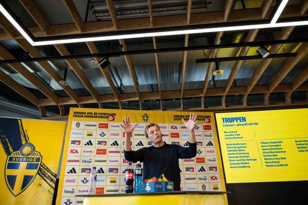 260929 Head coach Tony Gustavsson of the Swedish women s national football team during a press conference, PK, Pressekonferenz on September 29, 2026 in Stockholm. Photo: Jesper Zerman BILDBYRAN kod JZ JZ0761 fotboll football soccer fotball vm-kval kval fifa womens world cup qualifier qualifier landslagsuttagning sverige sweden team presentation dam bbeng Copyright: JESPERxZERMAN BB260929JZ013