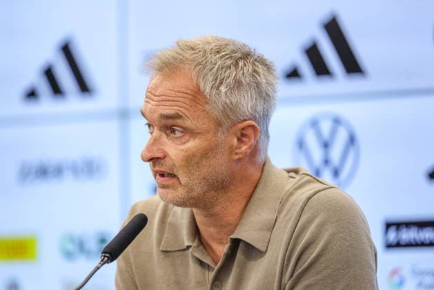 GER, Frankfurt, Pressekonferenz mit Nia Künzer, Christian Wück und Michael Urbansky, hybride Medienrunde, DFB, Start WM-Saison, Deutsche Nationalmannschaft, DFB Campus im Bild: Christian Wück (Bundestrainer Deutschland, Deutsche Nationalmannschaft), DFB Pressekonferenz, PK zum Start der WM Saison der Deutschen Nationalmannschaft der Frauen und der U23 am DFB Campus DFB DFL REGULATIONS PROHIBIT ANY USE OF PHOTOGRAPHS AS IMAGE SEQUENCES AND OR QUASI-VIDEO, 29.09.2026 Copyright: HMBxMedia HendrikxHamelau