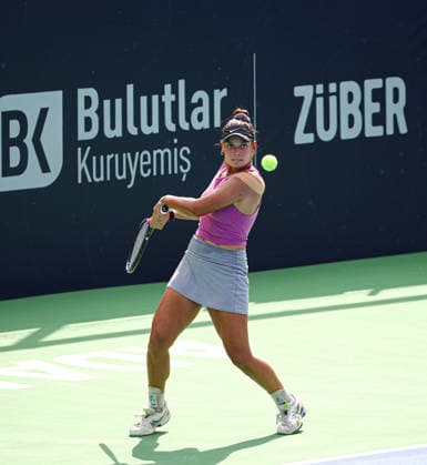 WTA, Tennis Damen 125 Adana Open Tennis Tournament ADANA, TURKIYE - SEPTEMBER 29: Turkish tennis player Melisa Ercan competes against Serbian Lola Radivojevic (not seen) during their round of 32 match at the WTA 125 Adana Open Tennis Tournament at Adana Tennis, Mountain and Water Sports Club (ATDSK) in Adana, Turkiye on September 29, 2026. Yakup Saglam Anadolu Adana Turkey. Editorial use only. Please get in touch for any other usage.  Copyright: x2026xAnadoluxYakupxSaglamx