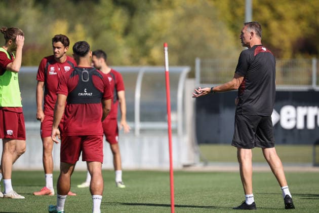 3. Liga - Saison 2026 27 - 1. Trainingseinheit mit Achim Beierlorzer - Cheftrainer Achim Beierlorzer (FCI) - XXXXX - Foto: Meyer Jürgen 3. Liga - Saison 2026 27 - 1. Trainingseinheit mit Achim Beierlorzer