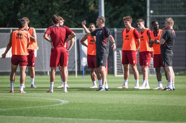 3. Liga - Saison 2026 27 - 1. Trainingseinheit mit Achim Beierlorzer - Cheftrainer Achim Beierlorzer (FCI) - XXXXX - Foto: Meyer Jürgen 3. Liga - Saison 2026 27 - 1. Trainingseinheit mit Achim Beierlorzer