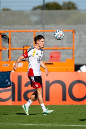 29.09.2026, GER, Fussball, Herren, UEFA Nations League, Training, DFB Nationalmannschaft Deutschland Florian Wirtz ( Deutschland ) Herzogenaurach Adidas Basecamp Halftime Bayern Deutschland Copyright: xNordphoto Memmlerx