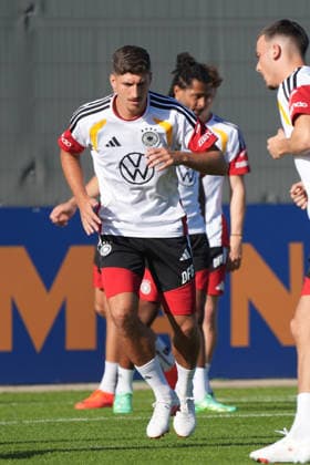 Vitaly Janelt (Deutschland Germany) - Herzo Base 29.09.2026: Deutsche Nationalmannschaft Nations League Vorbereitung, Home Ground, HerzoBase, World of Adidas, Herzogenaurach