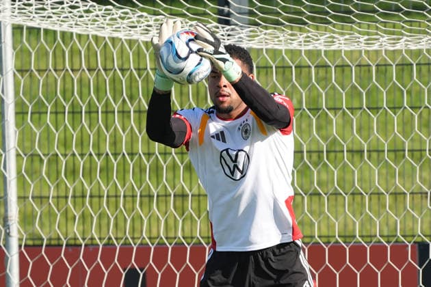 Torwart Noah Atubolu (Deutschland Germany) - Herzo Base 29.09.2026: Deutsche Nationalmannschaft Nations League Vorbereitung, Home Ground, HerzoBase, World of Adidas, Herzogenaurach