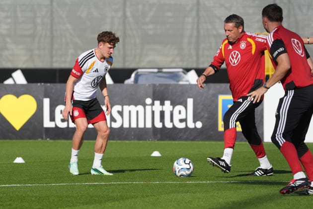Philipp Treu (Deutschland Germany) - Herzo Base 29.09.2026: Deutsche Nationalmannschaft Nations League Vorbereitung, Home Ground, HerzoBase, World of Adidas, Herzogenaurach