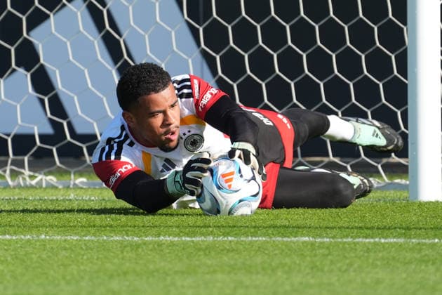 Torwart Noah Atubolu (Deutschland Germany) hält - Herzo Base 29.09.2026: Deutsche Nationalmannschaft Nations League Vorbereitung, Home Ground, HerzoBase, World of Adidas, Herzogenaurach