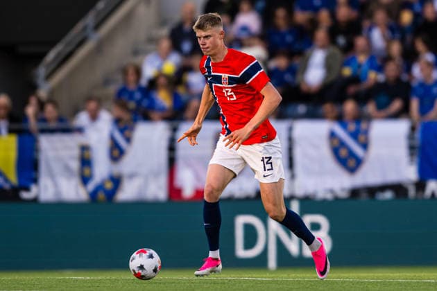 260929 Rasmus Holten of Norway during the UEFA European Under-21 Qualifier football match between Norway and Bosnia-Herzegovina on September 29, 2026 in Stavanger. Photo: Marius Simensen BILDBYRAN COP 238 bbeng bosnia bosnia-hercegovina em kvalifisering football fotball fotboll norge norway soccer U21, U 21 UEFA EURO, EM, Europameisterschaft,Fussball under-21 qualifiers Copyright: MARIUSxSIMENSEN BB260929BB306