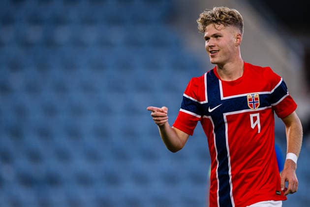 260929 Sindre Walle Egeli of Norway celebrates after scoring the 2-1 goal during the UEFA European Under-21 Qualifier football match between Norway and Bosnia-Herzegovina on September 29, 2026 in Stavanger. Photo: Marius Simensen BILDBYRAN COP 238 bbeng bosnia bosnia-hercegovina em kvalifisering football fotball fotboll jubel norge norway soccer U21, U 21 UEFA EURO, EM, Europameisterschaft,Fussball under-21 qualifiers Copyright: MARIUSxSIMENSEN BB260929BB353