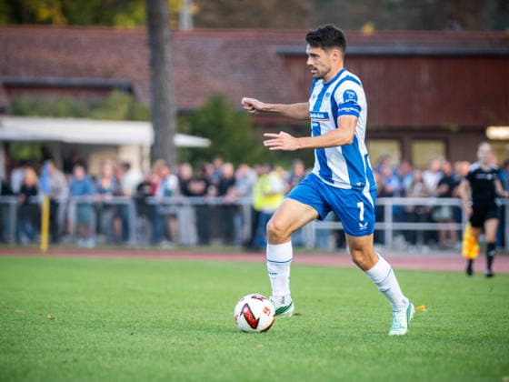Testspiel: Hertha BSC vs. Hertha 03 Zehlendorf; Berlin, 29.09.2026 Testspiel: Josip BREKALO (Hertha BSC 7) am Ball während dem Spiel Hertha BSC vs. Hertha 03 Zehlendorf im Ernst-Reuter-Sportfeld am September 29, 2026 in Berlin, Deutschland. Copyright: xBEAUTIFULxSPORTS Kuehnx