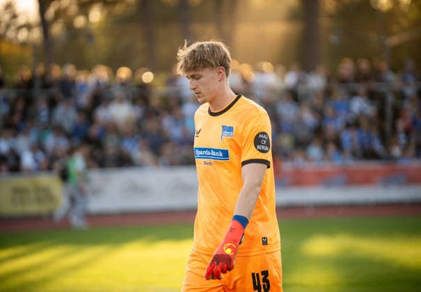 Testspiel: Hertha BSC vs. Hertha 03 Zehlendorf; Berlin, 29.09.2026 Testspiel: Tim GOLLER (Hertha BSC 43) während dem Spiel Hertha BSC vs. Hertha 03 Zehlendorf im Ernst-Reuter-Sportfeld am September 29, 2026 in Berlin, Deutschland. Copyright: xBEAUTIFULxSPORTS Kuehnx