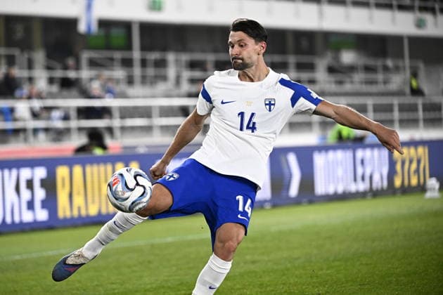 LKS 20260929 Kaan Kairinen of Finland vies with the ball during the UEFA Nations League League C Group C1 football match between Finland and Belarus in Helsinki, Finland, on September 29, 2026. - RONI REKOMAA Helsinki Finland S0dVbQ8UcRI  Copyright: xRonixRekomaax S0dVbQ8UcRI