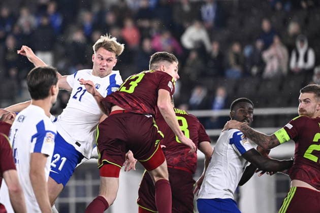 LKS 20260929 Ville Koski of Finland goes for a header with Kirill Gomanov of Belarus during the UEFA Nations League League C Group C1 football match between Finland and Belarus in Helsinki, Finland, on September 29, 2026. - RONI REKOMAA Helsinki Finland hQ2-WJxxCl4  Copyright: xRonixRekomaax hQ2-WJxxCl4