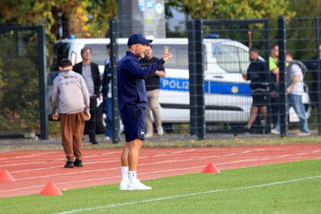 29.09.2026, DEU GER, Fussball , Testspiel, 2.Fussballbundesliga , Spieltag, Saison 2026 2027, Berliner Ernst-Reuter-Stadion, Hertha03 Zehlendorf vs. Hertha BSC Cheftrainer Stefan Leitl ( Hertha BSC Berlin ) 2. Liga: DFB DFL regulations prohibit any use of photographs as image sequences and or quasi-video) nordphoto GmbH Engler Berlin Ernst-Reuter-Stadion Berlin Deutschland Copyright: xNordphotox xEnglerx