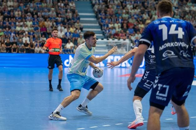 Alex Dujshebaev, Rueckraum, (VfL Gummersbach 10), , VfL Gummersbach vs. PGE Wybrzeze Gdansk, EHF European League, Herren , 1. Spieltag, Saison 2026 2027, 29.09.2026 Gummersbach NRW Deutschland