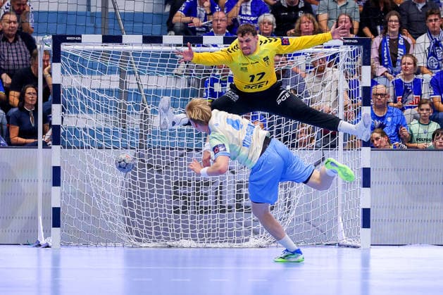 29.09.2026, Handball, EL, VfL Gummersbach - PGE Wybrzeza Gdansk Danzig, 1.Spieltag EHF European League, Saison 2026 27 Herren, Schwalbe-Arena: Ellidi Vidarsson (VfL Gummersbach 04) wirft den Ball auf das Tor von Mateusz Zembrzycki (PGE 17) Nordrhein-Westfalen Deutschland