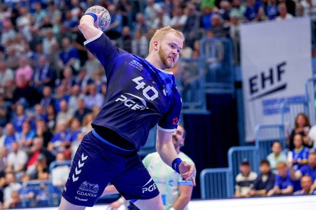 29.09.2026, Handball, EL, VfL Gummersbach - PGE Wybrzeza Gdansk Danzig, 1.Spieltag EHF European League, Saison 2026 27 Herren, Schwalbe-Arena: Thorvaldur Thorvaldsson (PGE 40) wirft den Ball auf das Tor Nordrhein-Westfalen Deutschland