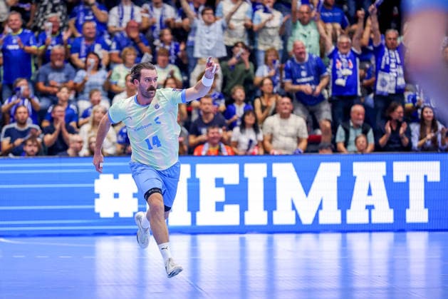 29.09.2026, Handball, EL, VfL Gummersbach - PGE Wybrzeza Gdansk Danzig, 1.Spieltag EHF European League, Saison 2026 27 Herren, Schwalbe-Arena: Torjubel nach dem Tor durch Torschütze Teitur Einarsson (VfL Gummersbach 14) Nordrhein-Westfalen Deutschland