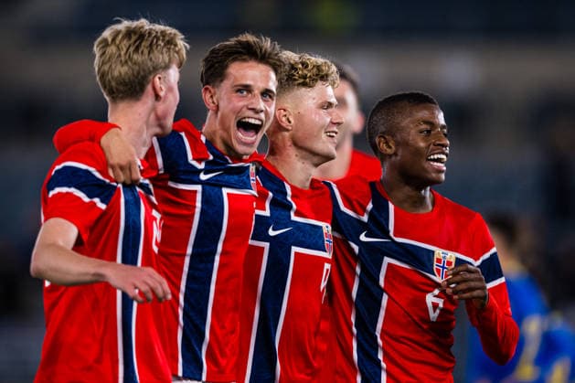 260929 Sindre Walle Egeli of Norway celebrates after scoring the 4-1 goal during the UEFA European Under-21 Qualifier football match between Norway and Bosnia-Herzegovina on September 29, 2026 in Stavanger. Photo: Marius Simensen BILDBYRAN COP 238 bbeng bosnia bosnia-hercegovina em kvalifisering football fotball fotboll jubel norge norway soccer U21, U 21 UEFA EURO, EM, Europameisterschaft,Fussball under-21 qualifiers Copyright: MARIUSxSIMENSEN BB260929BB424