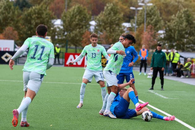 Fussball: Europa: UEFA U21, U 21 Europameisterschaft 2027 - Qualifikation, Gruppe C, 29.09.2026, 15:00 Uhr - Island U21 vs. Schweiz U21 - Throttarvöllur (Reykjavik, Island); Alessio Besio (Schweiz U21) Nico Rissi (Schweiz U21) Cheveyo Tsawa (Schweiz U21) Galdur GuÃ°mundsson (Island U21) Reykjavik Throttarvöllur Reykjavik Island Copyright: xAmiirxAmedjouax