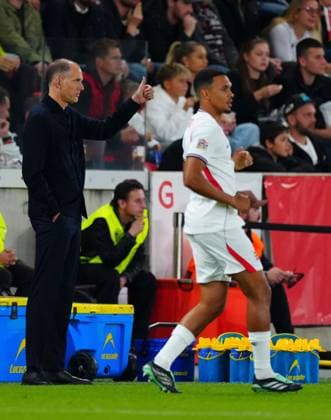 Thomas Tuchel, Manager Head Coach of England and Trent Alexander-Arnold of England Czechia v England, UEFA Nations League, Football, Fortuna Arena, Prague, Czechia - 29 Sep 2026Prague Fortuna Arena Czech Republic  Copyright: xJavierxGarcia Shutterstockx 17175831x