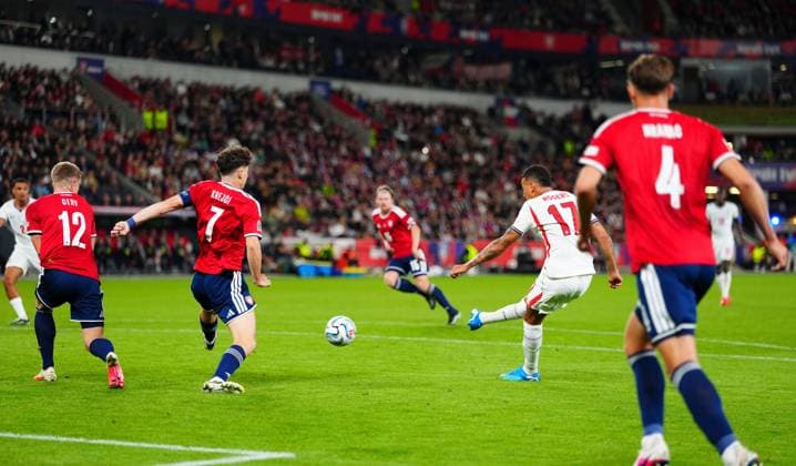 Morgan Rogers of England hits the post Czechia v England, UEFA Nations League, Football, Fortuna Arena, Prague, Czechia - 29 Sep 2026Prague Fortuna Arena Czech Republic  Copyright: xJavierxGarcia Shutterstockx 17175831ab