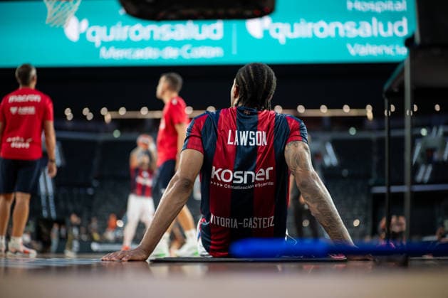 EuroLeague Round 2 match between Valencia Basket and of Kosner Baskonia Vitoria Gasteiz A.J. Lawson of Kosner Baskonia Vitoria Gasteiz warms up during the EuroLeague Round 2 match between Valencia Basket and of Kosner Baskonia Vitoria Gasteiz at Roig Arena , (Valencia ) on September 29, 2025. Copyright: xVicentexVidalxFernandezx