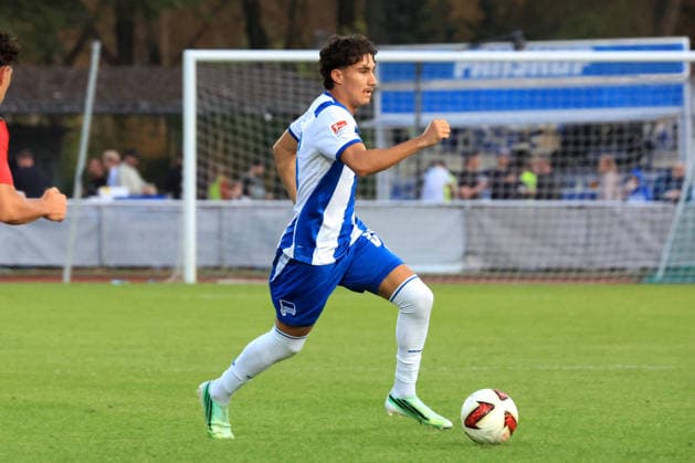 29.09.2026, DEU GER, Fussball , Testspiel, 2.Fussballbundesliga , Spieltag, Saison 2026 2027, Berliner Ernst-Reuter-Stadion, Hertha03 Zehlendorf vs. Hertha BSC Kian Todorovic ( Hertha BSC Berlin 36 ) 2. Liga: DFB DFL regulations prohibit any use of photographs as image sequences and or quasi-video) nordphoto GmbH Engler Berlin Ernst-Reuter-Stadion Berlin Deutschland Copyright: xNordphotox xEnglerx