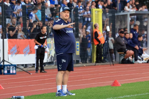 29.09.2026, DEU GER, Fussball , Testspiel, 2.Fussballbundesliga , Spieltag, Saison 2026 2027, Berliner Ernst-Reuter-Stadion, Hertha03 Zehlendorf vs. Hertha BSC Trainer Patrick Hinze ( Hertha 03 ) 2. Liga: DFB DFL regulations prohibit any use of photographs as image sequences and or quasi-video) nordphoto GmbH Engler Berlin Ernst-Reuter-Stadion Berlin Deutschland Copyright: xNordphotox xEnglerx