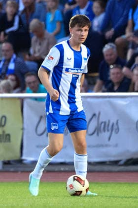 29.09.2026, DEU GER, Fussball , Testspiel, 2.Fussballbundesliga , Spieltag, Saison 2026 2027, Berliner Ernst-Reuter-Stadion, Hertha03 Zehlendorf vs. Hertha BSC Jerom Diallo ( Hertha BSC Berlin 51 ) 2. Liga: DFB DFL regulations prohibit any use of photographs as image sequences and or quasi-video) nordphoto GmbH Engler Berlin Ernst-Reuter-Stadion Berlin Deutschland Copyright: xNordphotox xEnglerx