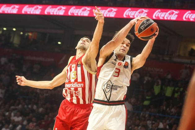 Crvena zvezda v Hapoel Tel Aviv - EuroLeague BELGRADE, SERBIA - SEPTEMBER 29: Ognjen Dobric (13) of Crvena Zvezda in action against Elijah Bryant (3) of Hapoel Tel Aviv during the 2026 2027 EuroLeague Round 2 match between Crvena zvezda and Hapoel Tel Aviv at Beogradska Arena in Belgrade, Serbia on September 29, 2026. Filip Stevanovic Anadolu Belgrade Serbia. Editorial use only. Please get in touch for any other usage.  Copyright: x2026xAnadoluxFilipxStevanovicx