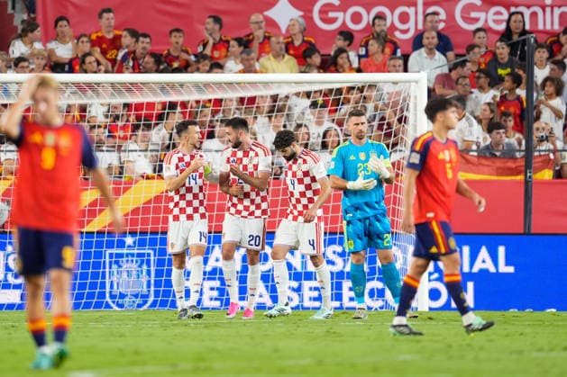 September 29, 2026, Sevilla, Sevilla, Spain: Dion Beljo of Croatia celebrates after scoring his team s first goal with teammates during the UEFA Nations League 2026 27 group phase match between Spain and Croatia at Ramon Sanchez-Pizjuan stadium on September 29, 2026, in Sevilla, Spain. Sevilla Spain - ZUMAa181 20260929_zaa_a181_126 Copyright: xJoaquinxCorcherox