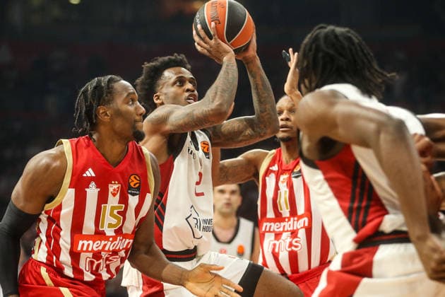 Crvena Zvezda v Hapoel Tel Aviv - EuroLeague BELGRADE, SERBIA - SEPTEMBER 29: Ebuka Izundu (15) of Crvena Zvezda in action during the 2026 2027 EuroLeague Round 2 match between Crvena zvezda and Hapoel Tel Aviv at Beogradska Arena in Belgrade, Serbia on September 29, 2026. Filip Stevanovic Anadolu Belgrade Serbia. Editorial use only. Please get in touch for any other usage.  Copyright: x2026xAnadoluxFilipxStevanovicx