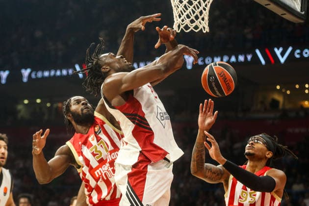 Crvena Zvezda v Hapoel Tel Aviv - EuroLeague BELGRADE, SERBIA - SEPTEMBER 29: Semi Ojeleye (37) of Crvena Zvezda in action during the 2026 2027 EuroLeague Round 2 match between Crvena zvezda and Hapoel Tel Aviv at Beogradska Arena in Belgrade, Serbia on September 29, 2026. Filip Stevanovic Anadolu Belgrade Serbia. Editorial use only. Please get in touch for any other usage.  Copyright: x2026xAnadoluxFilipxStevanovicx