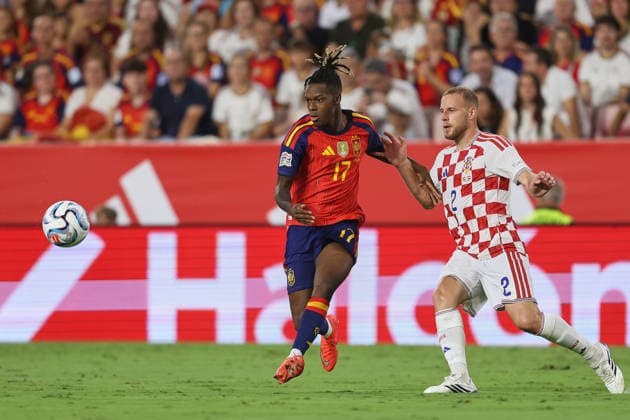 Spain v Croatia - UEFA Nations League 2026 27 Group A3 MD2 SEVILLE, SPAIN - SEPTEMBER 29: Nico Williams of Spain competes for the ball during the UEFA Nations League 2026 27 group phase match between Spain and Croatia at Estadio Ramon Sanchez Pizjuan on September 29, 2026 in Seville, Spain. (Photo by Rafael Roman Photo Players Images Magara Press) Seville Sanchez Pizjuan Stadium Spain Copyright: xRafaelxRomanx