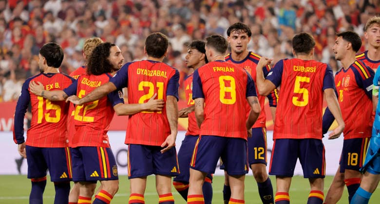 ESP: UEFA Nations League 2027 Spain v Croatia players of spain during the UEFA Nations League 2027 between Spain v Croatia played at Ramon Sanchez-Pizjuan Stadium , Sevilla on September 29, 2026 in Spain Seville Spain Copyright: xAgenciaxLOFx
