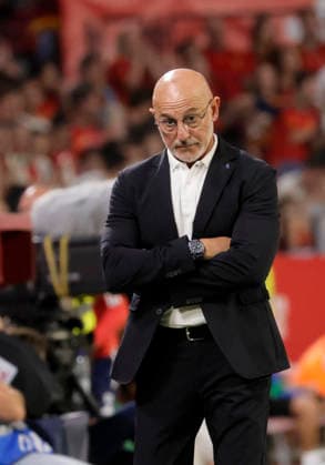 ESP: UEFA Nations League 2027 Spain v Croatia luis de la Fuente coach of spain during the UEFA Nations League 2027 between Spain v Croatia played at Ramon Sanchez-Pizjuan Stadium , Sevilla on September 29, 2026 in Spain Seville Spain Copyright: xAgenciaxLOFx