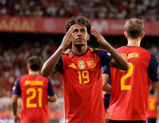 ESP: UEFA Nations League 2027 Spain v Croatia Lamine Yamal of Spain scores goal and celebrates during the UEFA Nations League 2027 between Spain v Croatia played at Ramon Sanchez-Pizjuan Stadium , Sevilla on September 29, 2026 in Spain Seville Spain Copyright: xAgenciaxLOFx
