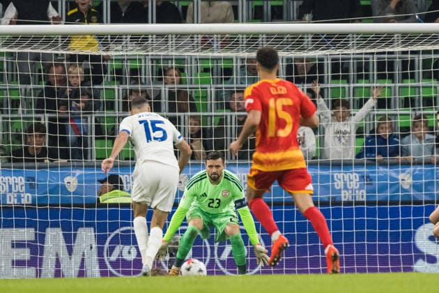 Stole Dimitrievski trying to save a shot from Danijel Sturm seen during UEFA Nations League - League B, Matchday 2, season 26 27 game between teams of Slovenia and North Macedonia (Jan Borys Ball Raw Images) Ljubljana Stozice Stadium Slovenia Copyright: xJanxBorysx janborys_slovenia_north_macedonia_2627-60