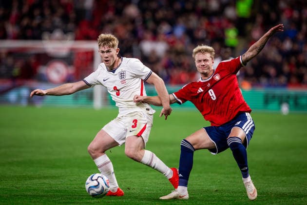CZECHIA - ENGLAND Lewis Hall of England and Newcastle United and Adam Karabec of Czechia and AC Sparta Praha during UEFA Nations League - League A - Group A3 - Matchday 2 - football match between Czechia and England. Fortuna Arena, Eden, Stadion, Prague, Czechia September 29, 2026. Photo by Branislav Racko Copyright: xx 080A5725