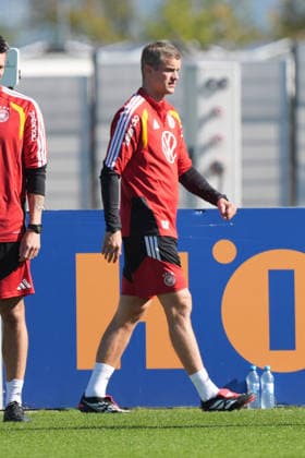 Co-Trainer Assistenztrainer Sven Bender (Deutschland Germany) - Herzo Base 30.09.2026: Deutsche Nationalmannschaft Nations League Vorbereitung, Home Ground, HerzoBase, World of Adidas, Herzogenaurach