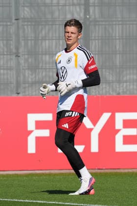Torwart Goalie Finn Dahmen (Deutschland, Germany) - Herzo Base 30.09.2026: Deutsche Nationalmannschaft Nations League Vorbereitung, Home Ground, HerzoBase, World of Adidas, Herzogenaurach